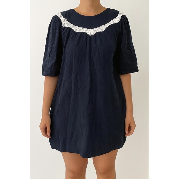 Women's Black Lace Trim Tunic Top Size M Casual‎ Spring - Picture 1 of 6